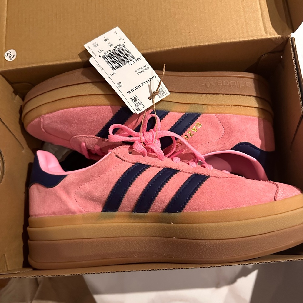 Adidas Womens Gazelle Bold
